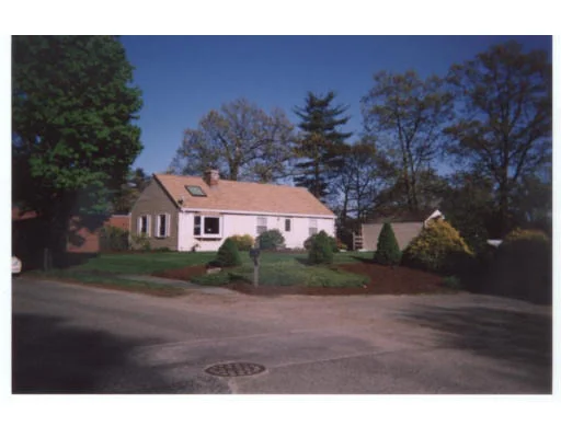 Unit for sale at 2 Wells St, Natick, MA 01760