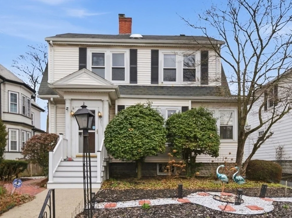 Unit for sale at 395 Lebanon St, Melrose, MA 02176