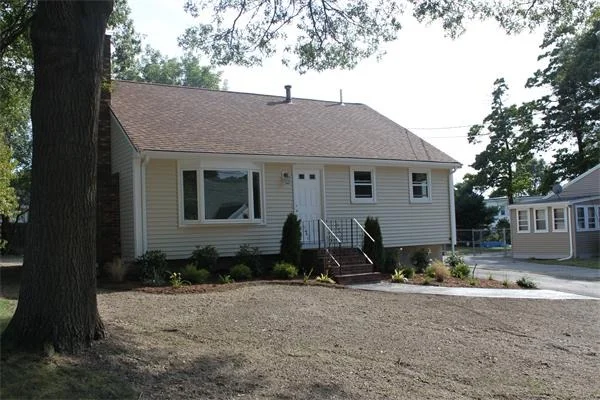 Unit for sale at 85 Albert St, Brockton, MA 02302
