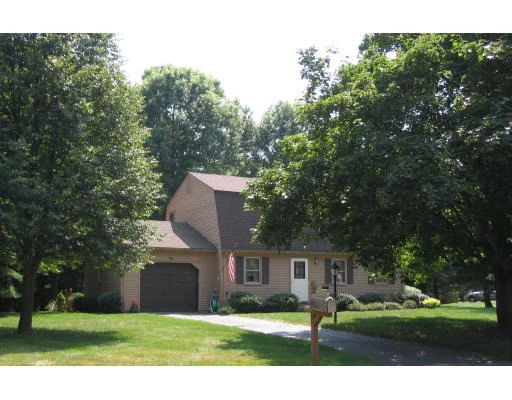 Unit for sale at 12 Primrose  Lane, Wilbraham, MA 01095