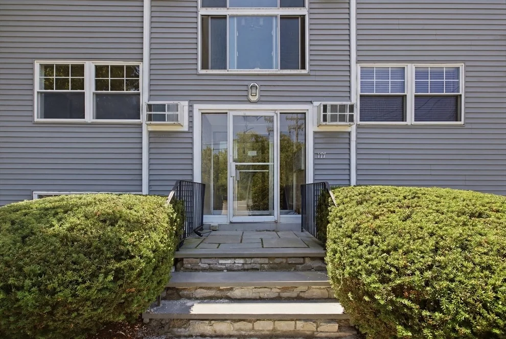 Unit for sale at 177 Franklin St, Stoneham, MA 02180