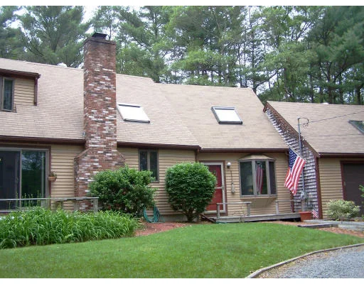 Unit for sale at 242 Furnace Street, Marshfield, MA 02050