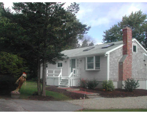 Unit for sale at 24 Shirley St, Marshfield, MA 02050