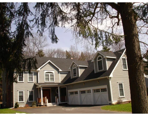 Unit for sale at 10 Southgate Road, Wellesley, MA 02482