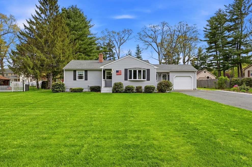 Unit for sale at 74 Shannon Ln, Westfield, MA 01085