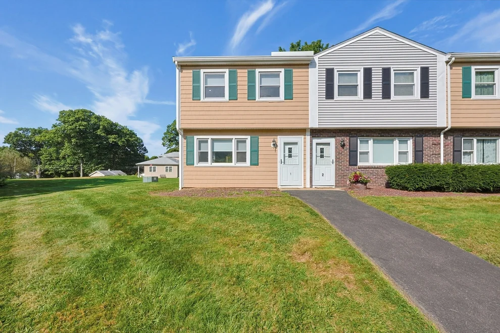 Unit for sale at 371 Lancaster St, West Boylston, MA 01583
