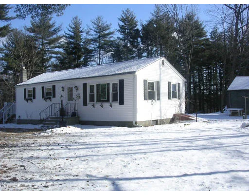 Unit for sale at 96 A F Putnam Rd, Charlton, MA 01507