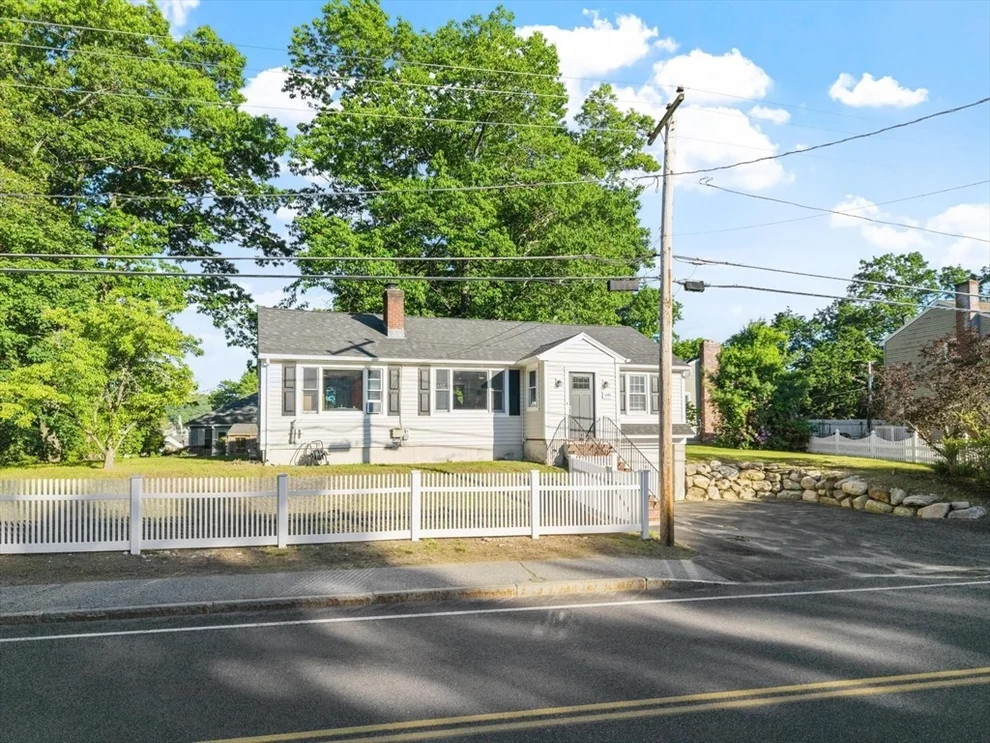 Unit for sale at 195 Lakeview Ave, Tyngsborough, MA 01879