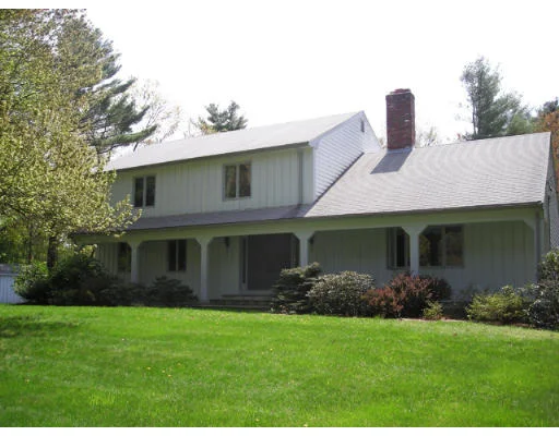 Unit for sale at 55 South St, Franklin, MA 02038