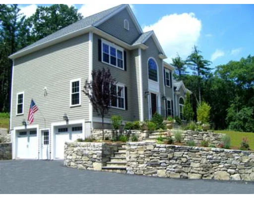 Unit for sale at 128 Packard Road, Stow, MA 01775