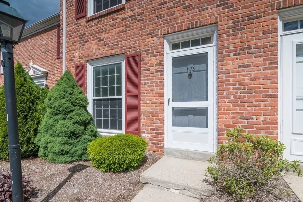 Unit for sale at 1175 Dickinson, Springfield, MA 01108