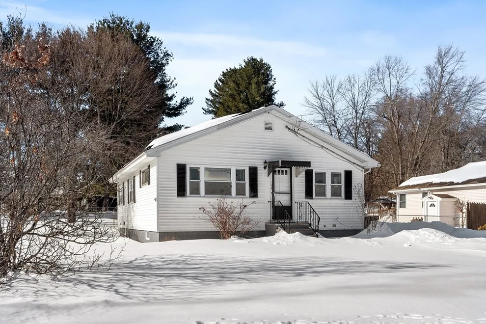 Unit for sale at 154 New Boston Rd, Dracut, MA 01826