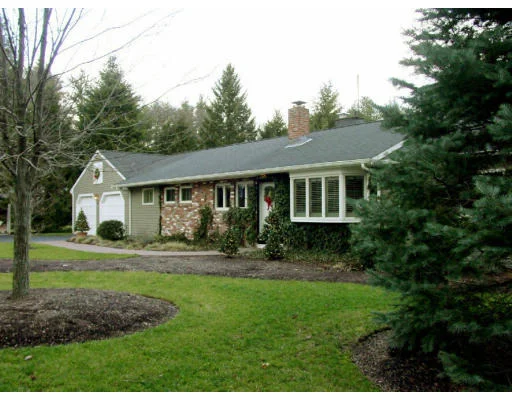 Unit for sale at 6 Maybury Rd, Sudbury, MA 01776