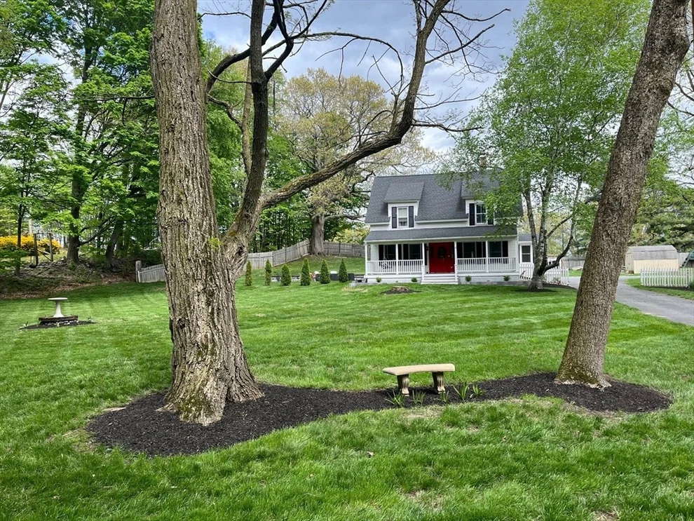 Unit for sale at 31 Mellon Hollow Rd, Sterling, MA 01564