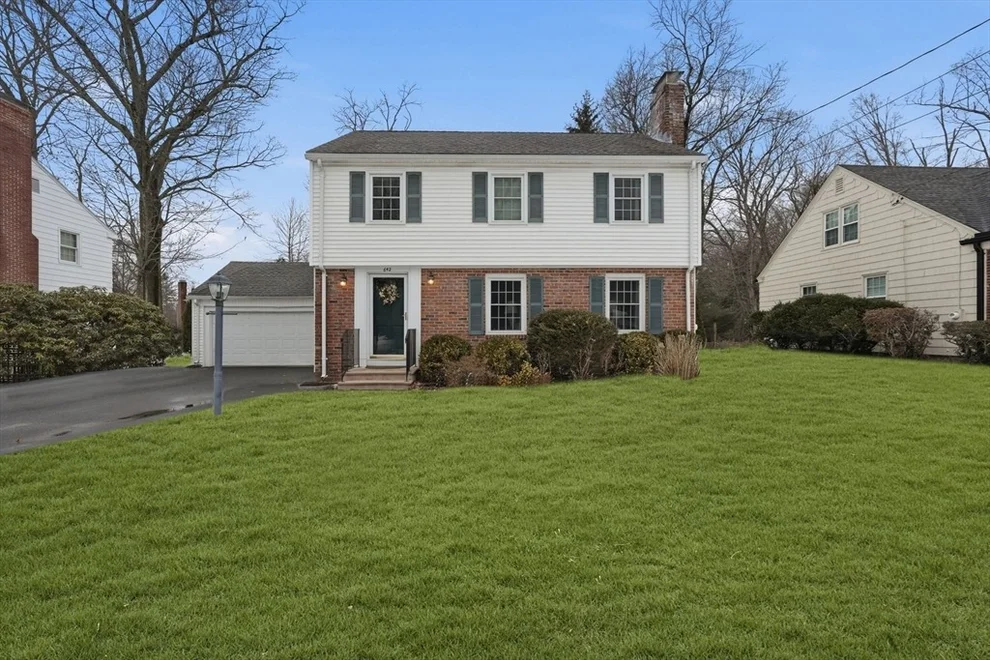 Unit for sale at 642 Laurel Street, Longmeadow, MA 01106