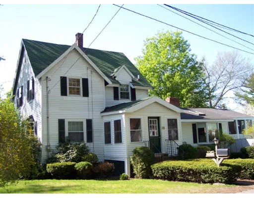 Unit for sale at 12 Roosevelt Ave, Hamilton, MA 01982