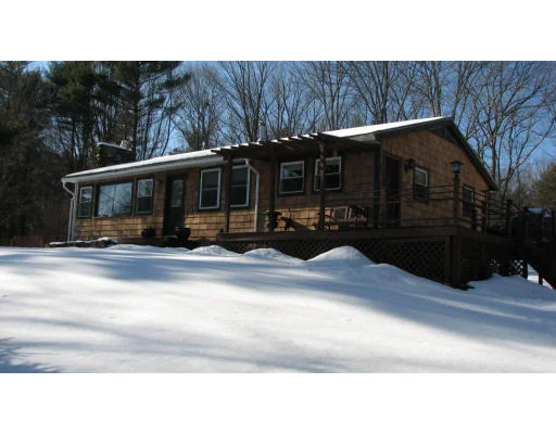 Unit for sale at 120 Five Bridge Rd, Brimfield, MA 01010