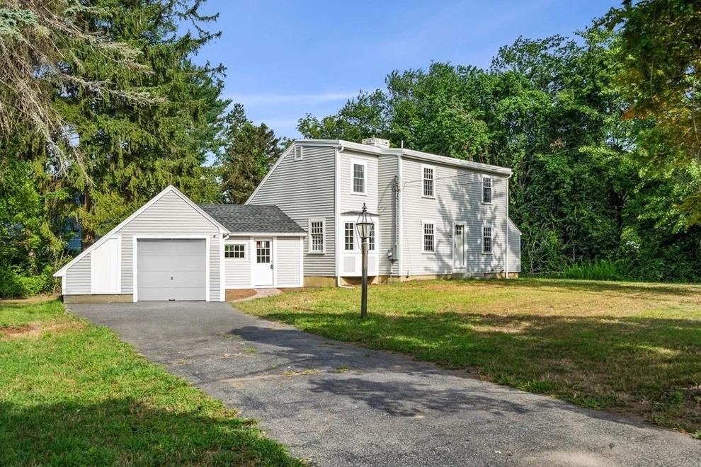 Unit for sale at 10 Millwood St, Framingham, MA 01701