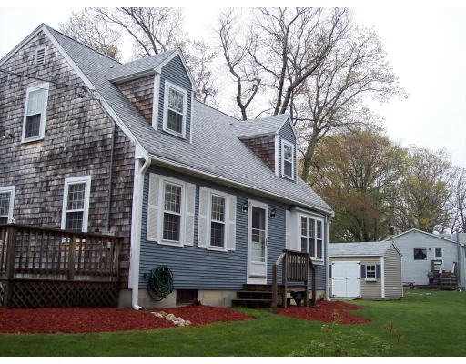 Unit for sale at 12 Edward Rd, Marshfield, MA 02050