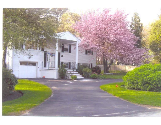 Unit for sale at 72 Boles Rd, Marshfield, MA 02050