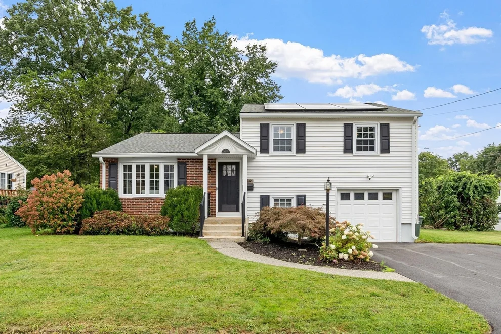 Unit for sale at 119 Smith St, Leominster, MA 01453