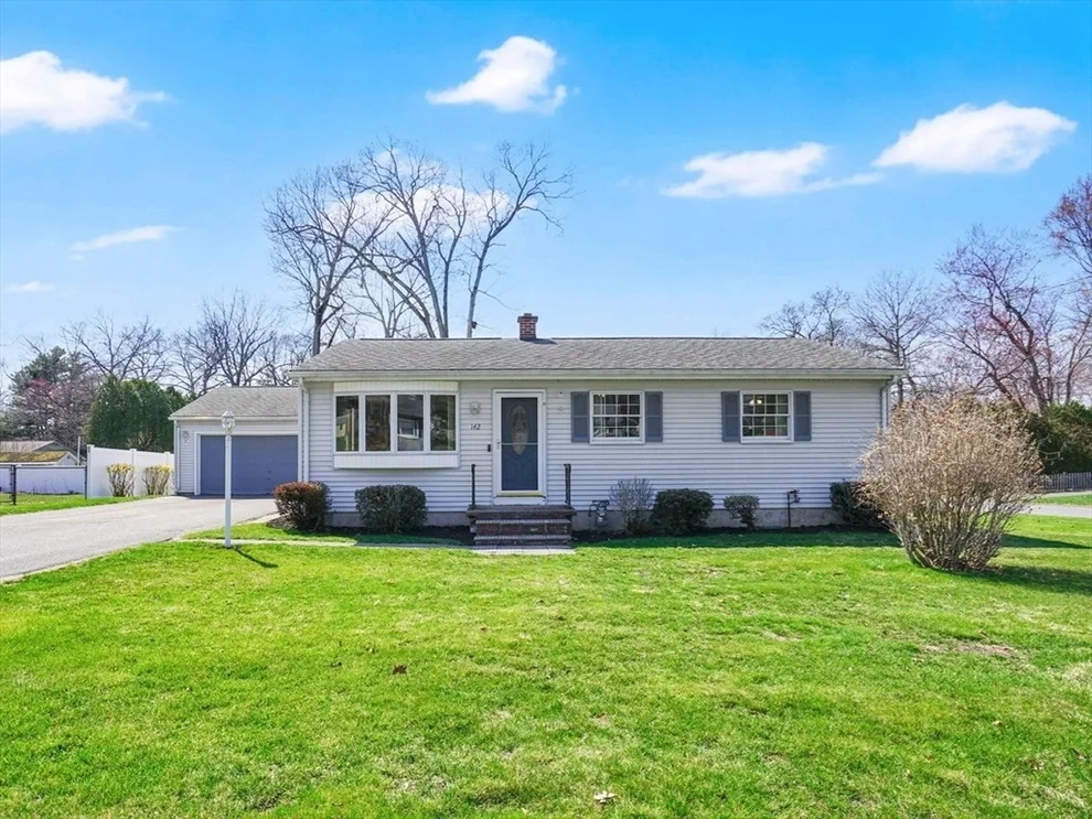 Unit for sale at 142 Louis Rd, Springfield, MA 01118
