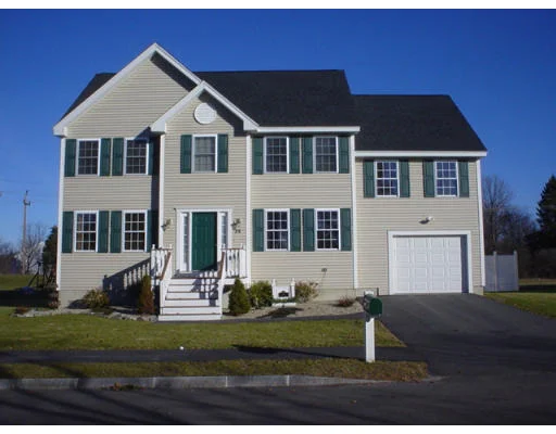 Unit for sale at 35 Kelley Circle, Lowell, MA 01854
