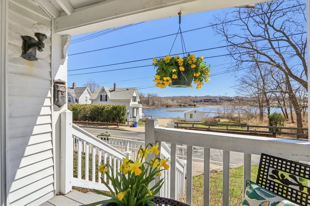 Unit for sale at 366 Washington, Gloucester, MA 01930