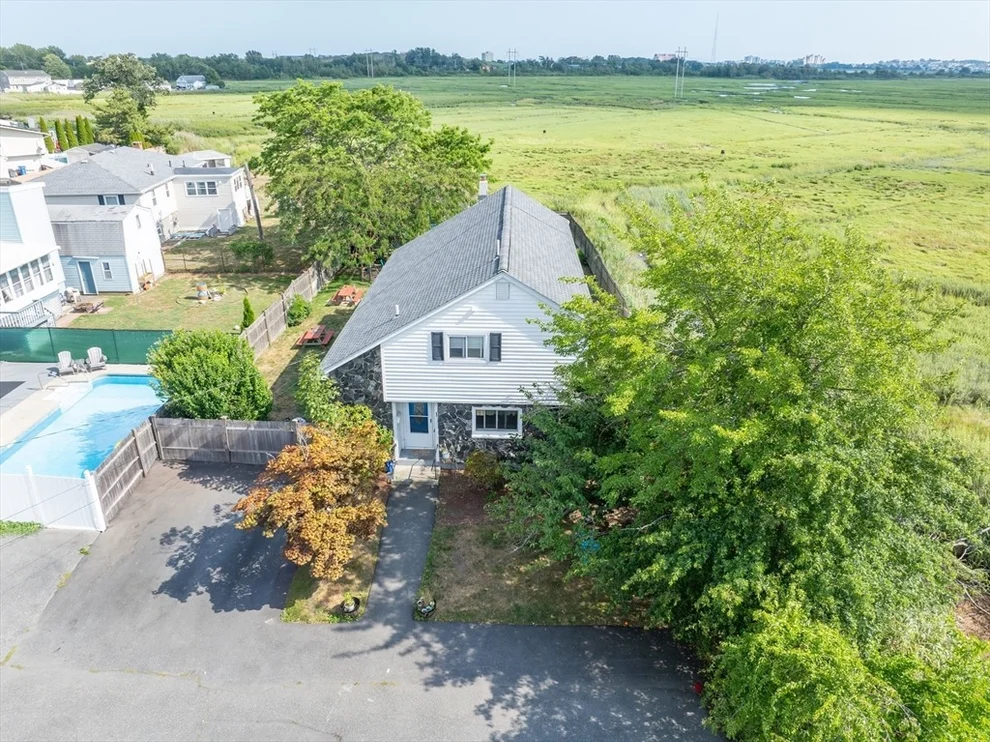 Unit for sale at 28 Naples Ave, Saugus, MA 01906