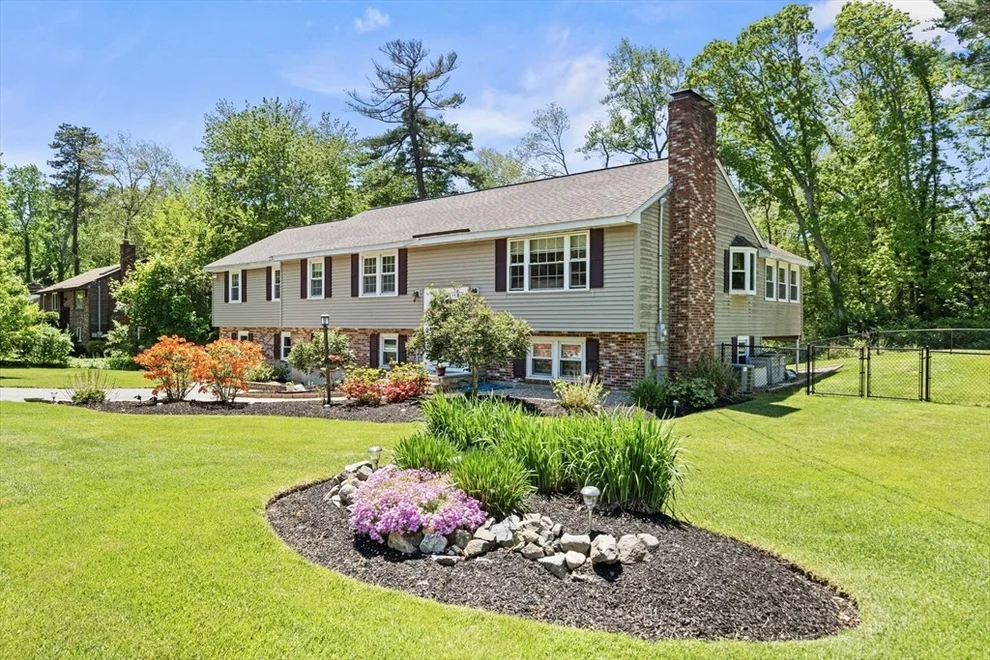 Unit for sale at 30 Marcia Road, Wilmington, MA 01887