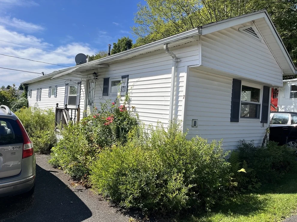 Unit for sale at 139 West, Hatfield, MA 01088