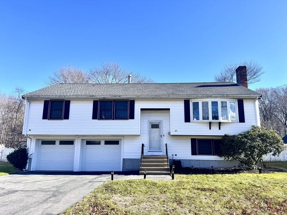 Unit for sale at 65 Lheureux Cir, Randolph, MA 02368