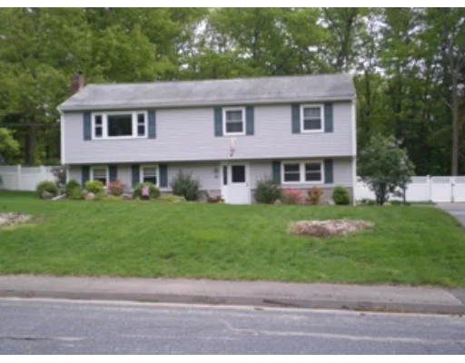 Unit for sale at 33 Southgate Rd., Franklin, MA 02038