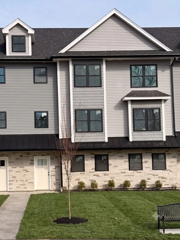 Unit for sale at 9 Acton Rd, Chelmsford, MA 01824
