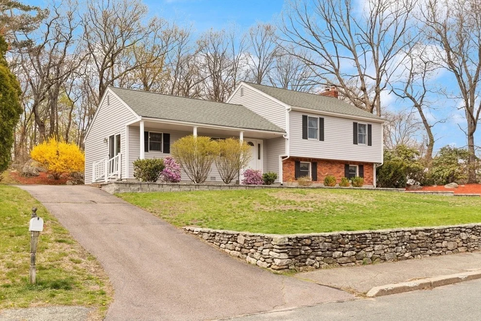 Unit for sale at 23 Inman Rd, Weymouth, MA 02188
