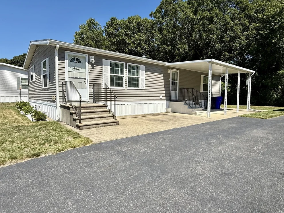 Unit for sale at 156 Vineyard Drive, Taunton, MA 02780