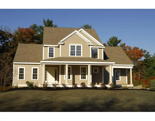 Unit for sale at 15 Sparrow Lane, Pembroke, MA 02359