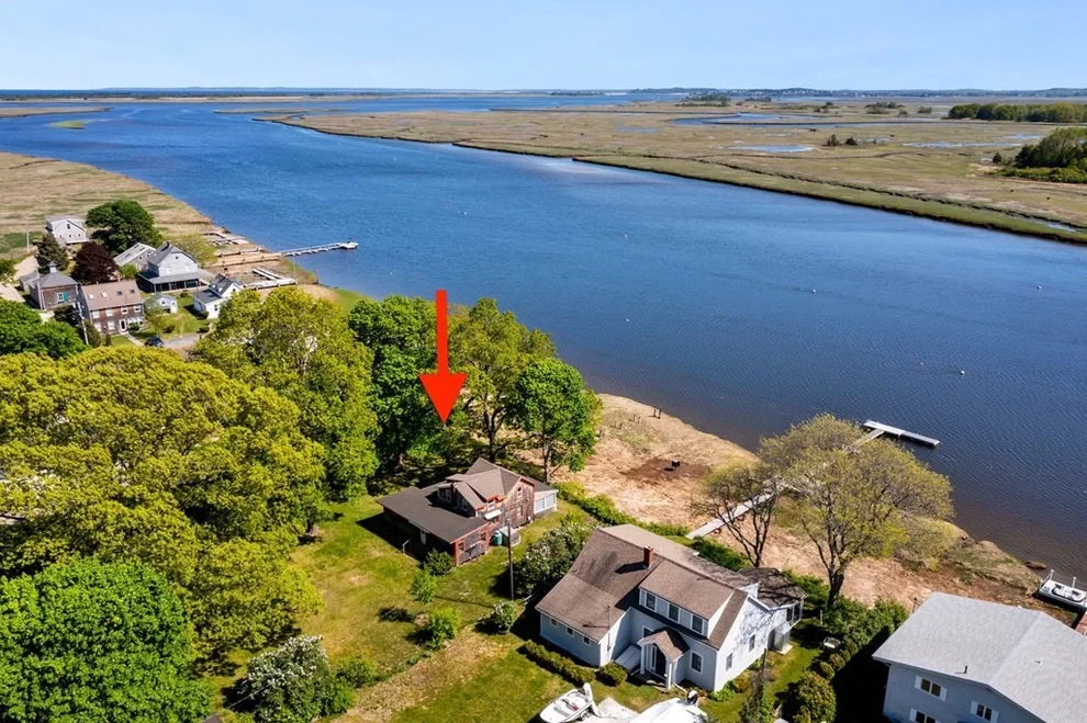 Unit for sale at 54 Cottage Rd, Newbury, MA 01951