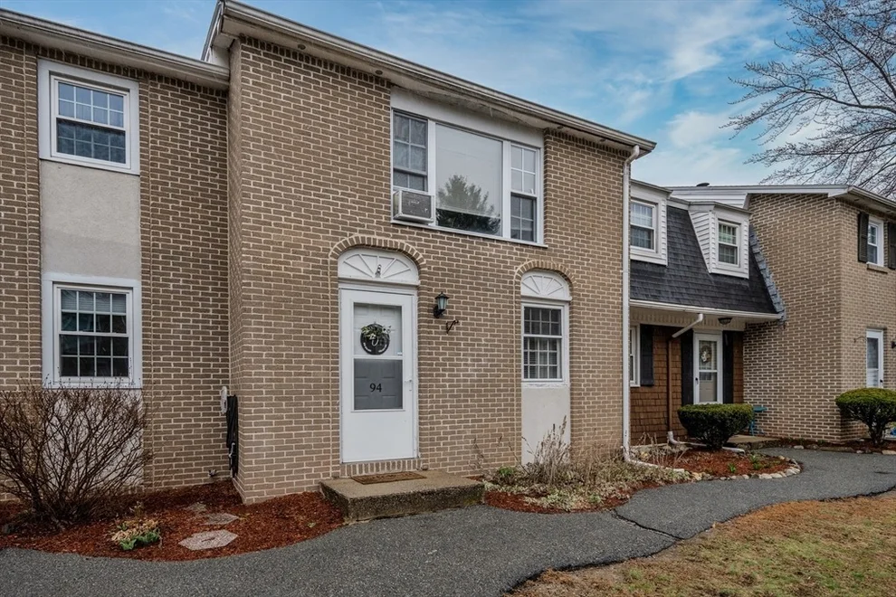 Unit for sale at 17 Cannongate Rd, Tyngsborough, MA 01879