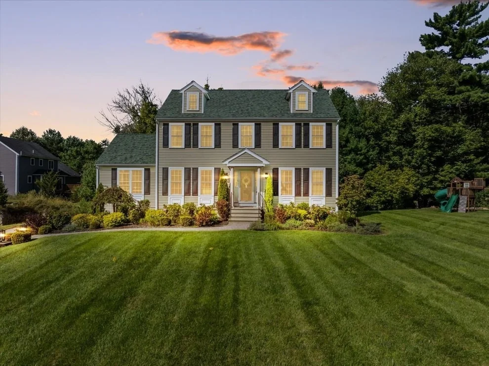 Unit for sale at 4 Look Out Circle, Middleboro, MA 02346