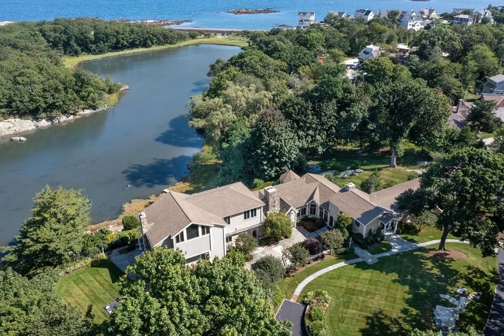 Unit for sale at 68 Nichols Rd, Cohasset, MA 02025