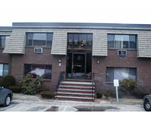 Unit for sale at 2 Hallmark Gardens, Burlington, MA 01803