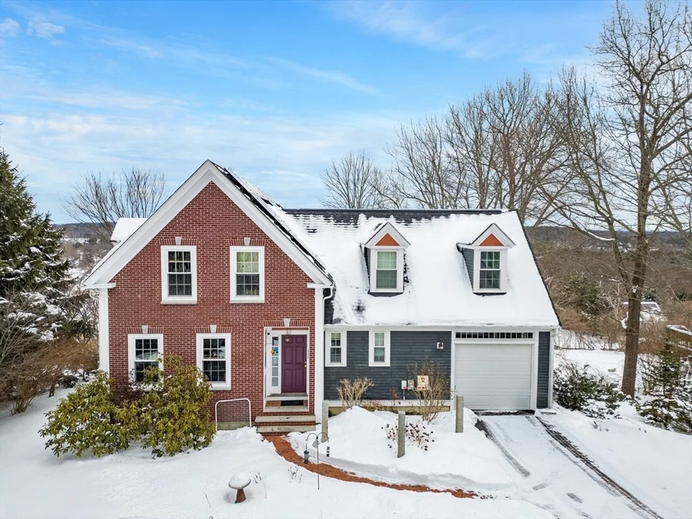 Unit for sale at 103 Prospect St, Amesbury, MA 01913