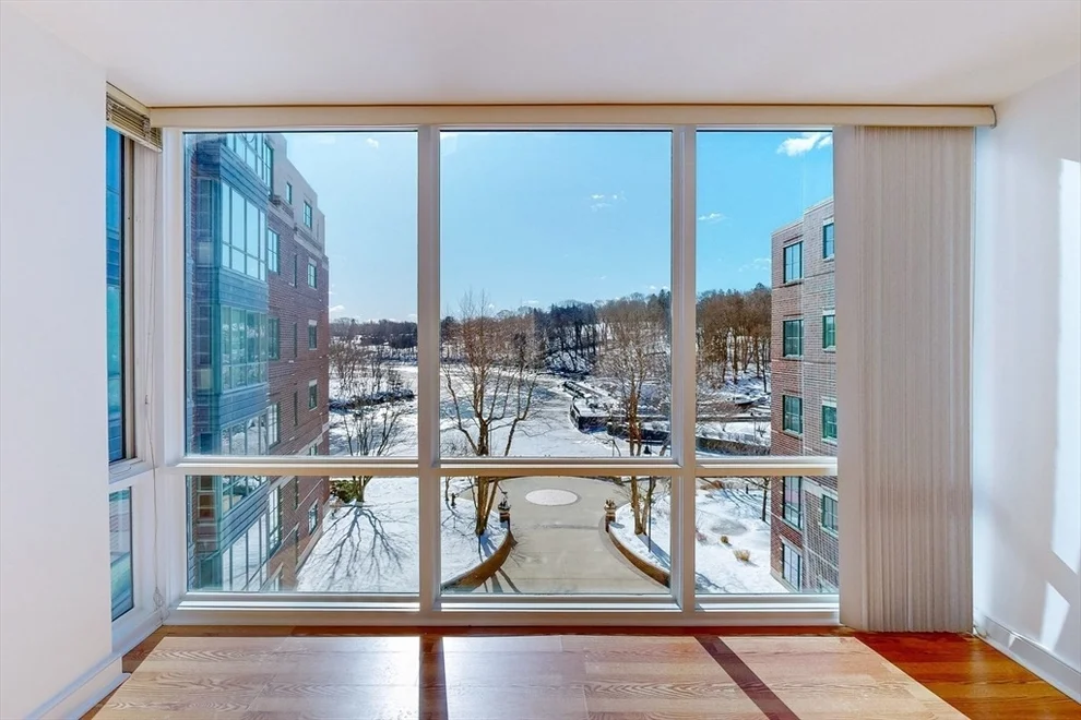 Unit for sale at 88 Wharf St, Milton, MA 02186