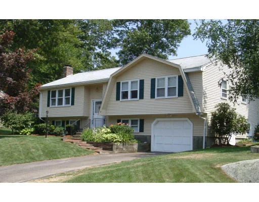 Unit for sale at 39 Harding, Milford, MA 01757