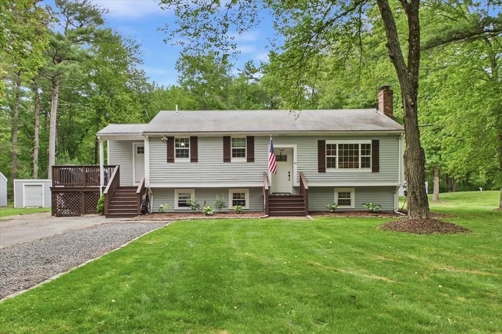 Unit for sale at 84 Seekell St, Taunton, MA 02718
