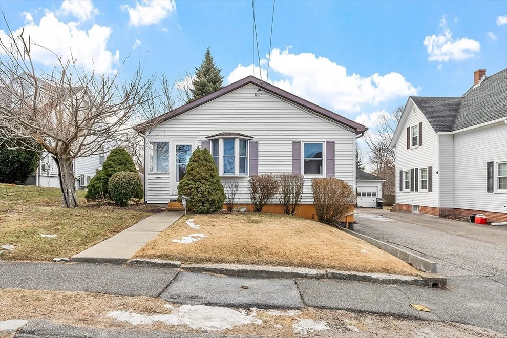Unit for sale at 30 Fales St., Worcester, MA 01606
