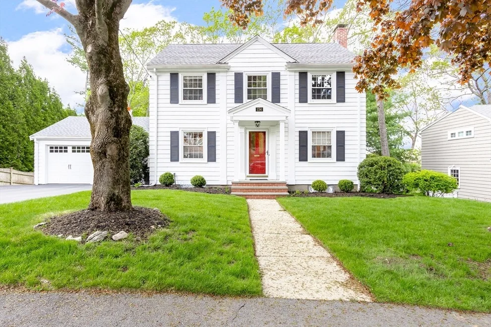 Unit for sale at 154 Lexington Ave, Needham, MA 02494