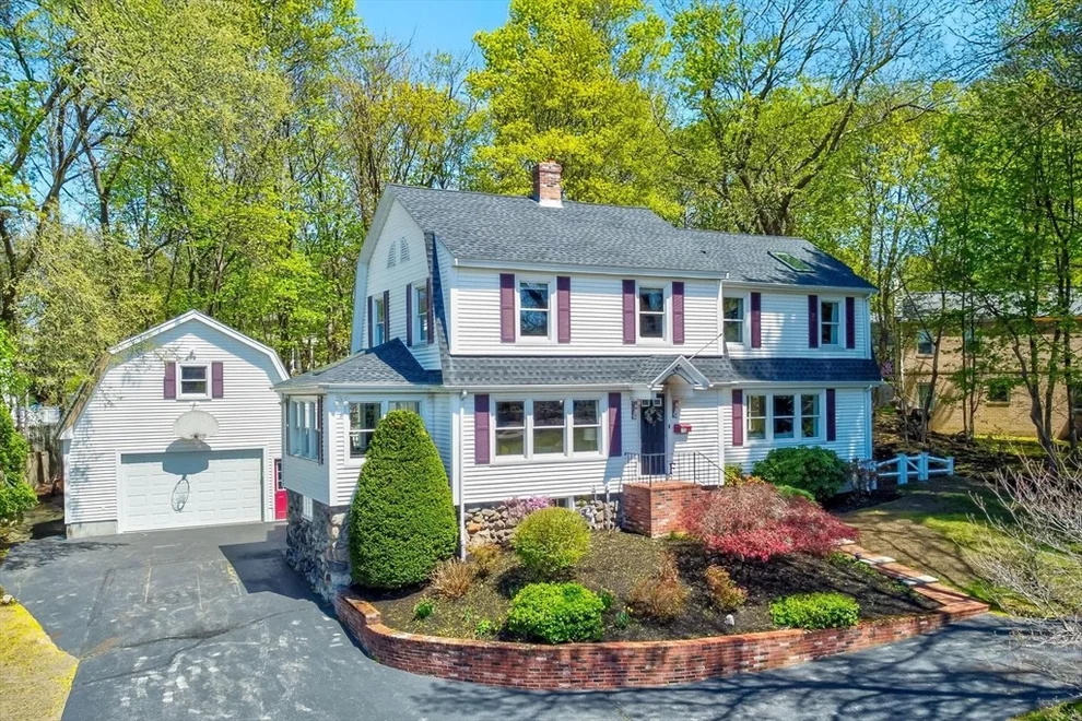 Unit for sale at 15 Hopkins Street, Wakefield, MA 01880