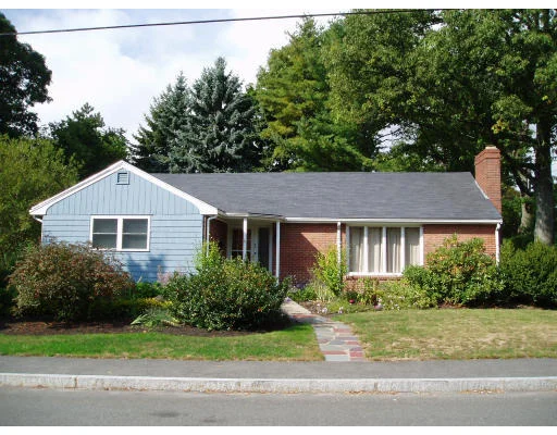 Unit for sale at 1 Hillside Ave, Beverly, MA 01915
